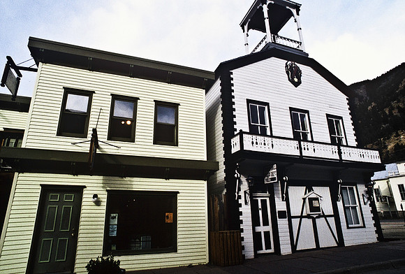 47432_B5_SL_COLOR_ARGOTOWN_HWY40_COLORADO_WY_97_04.jpg