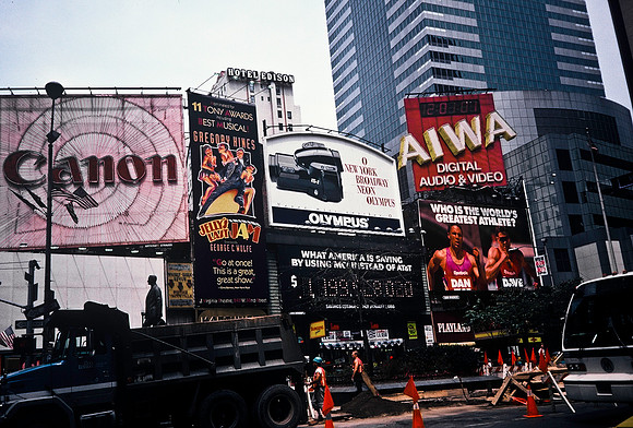 64028_B1_SL_COLOR_NY_1992_03.jpg