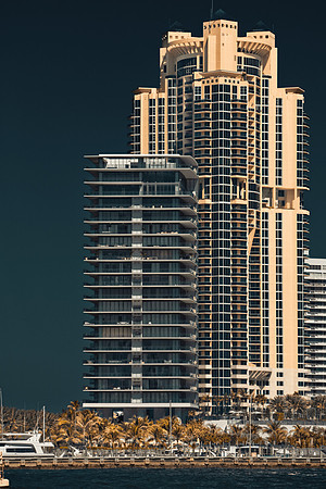 3806_DG_South_Beach_Miami_FL_5L8Y0187