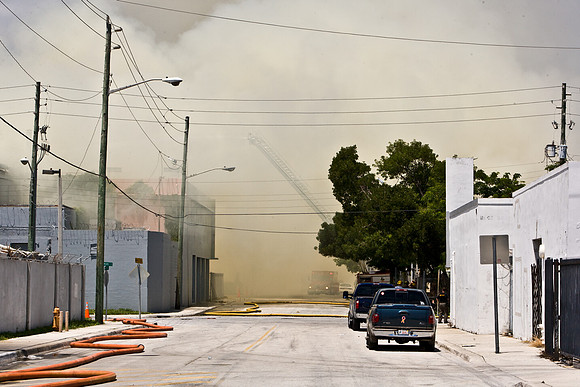 84697_Concrete_Plant_In_Fire_ZV4N6558