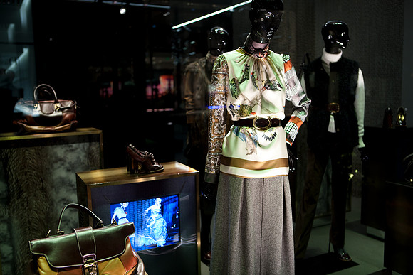20080908_DVD33_DG_USA_Rodeo_Drive_LA_CA_6241_full_blead