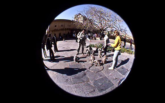 47303_SL_COLOR_INDIA_1987_1