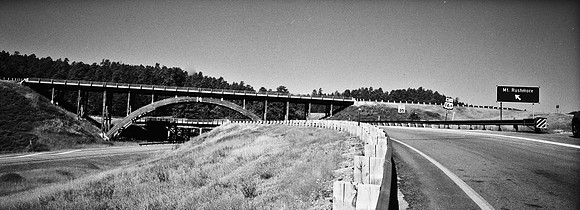 7552_FM_BW_XPAND_AZ_01_20.jpg