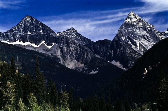 06816_B19_SL_COLOR_REVELSTOKE_TO_ROGERS_PASS_TO_GLACIER_NAT_PARK_OC_WS_97_04.jpg