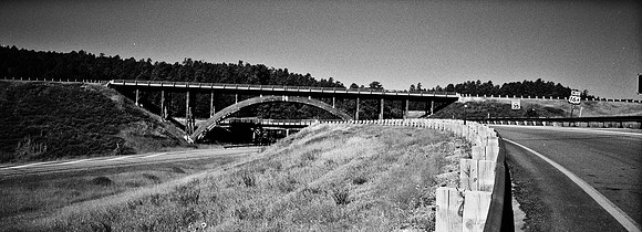 7552_FM_BW_XPAND_AZ_01_3.jpg