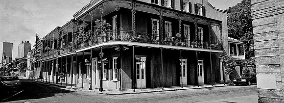 7717_FM_BW_NEW_ORLEANS_LA_01_2.jpg