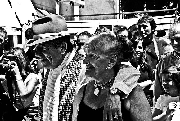 2627_FM_BW_35MM_BUENOS_AIRES_ARGENTINA_2004_29