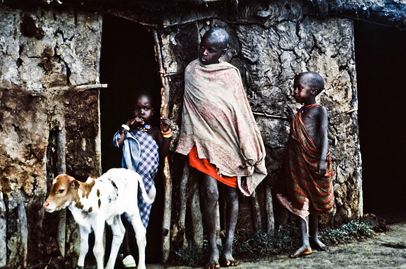 55422_SL_COLOR_TRIBE_CAMP_MASAI_KENYA_AFRICA_1989_7