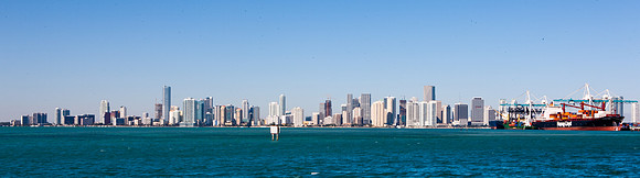 2905_DG_Miami_Skyline_FL_20090130_5L8Y0059