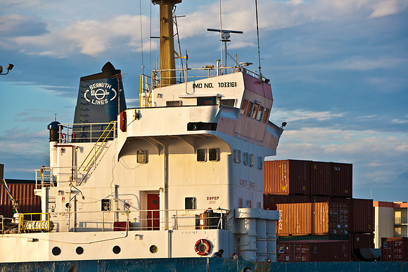 3440_DG_Port_Cargo_Miami_FL_ZV4N8830