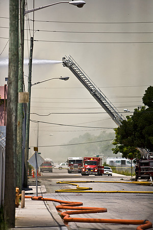 84697_Concrete_Plant_In_Fire_ZV4N6602Canon