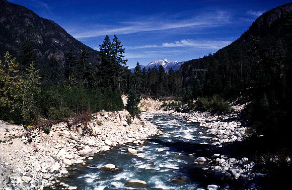06811_B19_SL_COLOR_WHISTLER_WS_97_01.jpg
