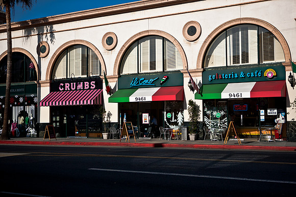 06632_DG_CALIFORNIA_USA_2007_ZV4N_7957