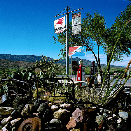 6113_COLOR_SQ_AZ_USA_2005_GRAND_CANYON_SELIGMAN_ROUTE 66_AZ_06_2.jpg