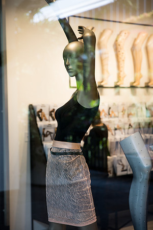 20160417_Mannequins_and_Windows_075A0086