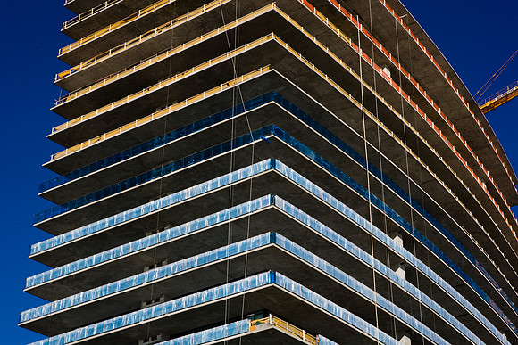 36136_DG_Color_USA_Miami_Beach_FL_Related_GroupZV4N0516