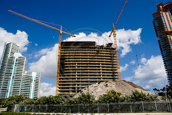 36140_DG_Color_USA_Miami_Beach_FL_Related_Group_South_of_Fifth36140_RELATED_DG_ZV4N3581