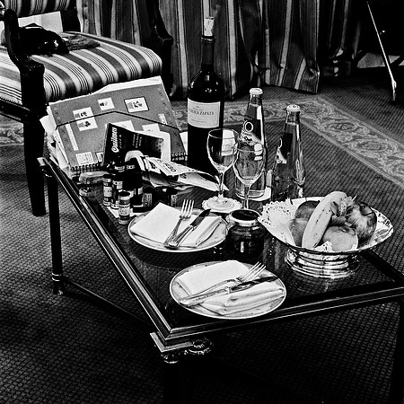 2666_FM_BW_SQ_HOTEL_ALVIAR_PALACE_BUENOS_AIRES_ARGENTINA_2004_5