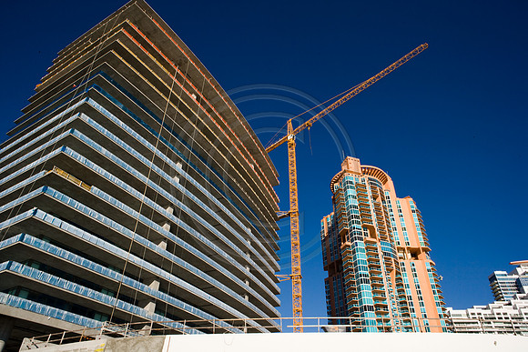 36136_DG_Color_USA_Miami_Beach_FL_Related_GroupZV4N0573