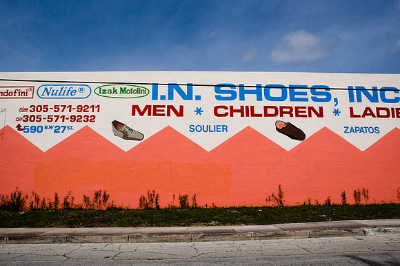 85771_ZV4N5989_film_Miami_FL_USA