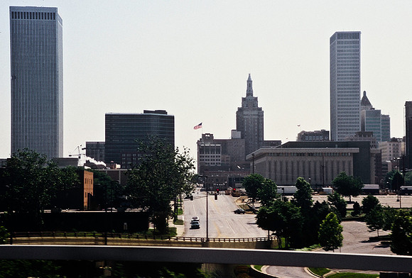 47425_B5_SL_COLOR_TULSA_CO_82_09.jpg