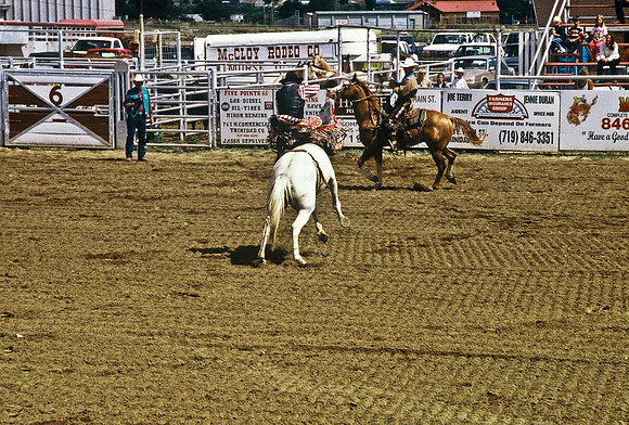 47487_B6_SL_COLOR_TRINIDAD_RODEO_CO_97_11.jpg