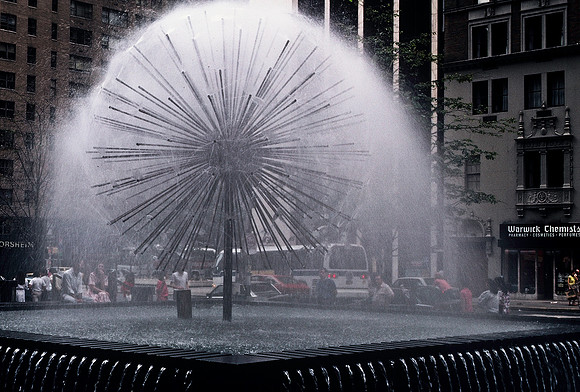 64055_B1_SL_COLOR_ISRALI PARADE_NY_88_02.jpg
