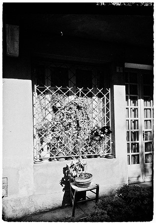 1491_FM_BW_35MM_BURMA_2