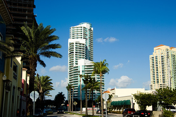 36276_DG_Color_USA_South_Beach_FL_Viceroy_BookDSC1_0059_VICEROY_PROJECT_MIAMI_BEACH_FL