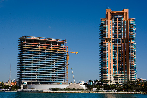 36135_DG_Color_USA_Miami_FL_Related_Group36135_Related_DG_ZV4N0608