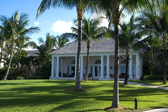 36166_DG_Color_USA_Nassau_Bahamas_Related_GroupNassau_Bahamas_ZV4N3323