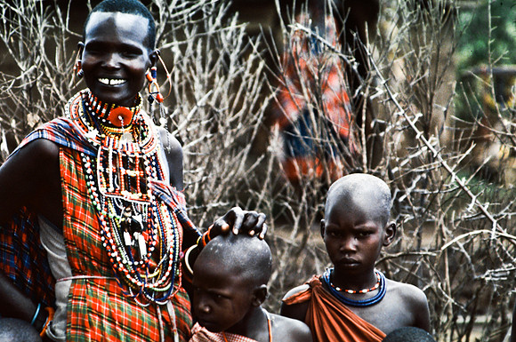 55423_SL_COLOR_TRIBE_CAMP_MASAI_KENYA_AFRICA_1989_8