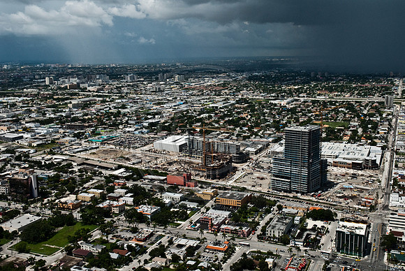 MDT33137_DG_DSC_MIDTOWN_0259