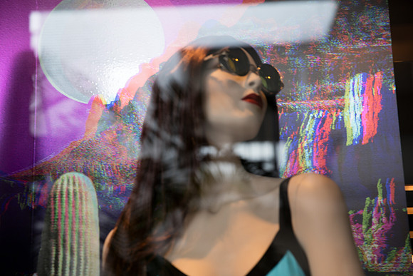20160417_Mannequins_and_Windows_075A0071