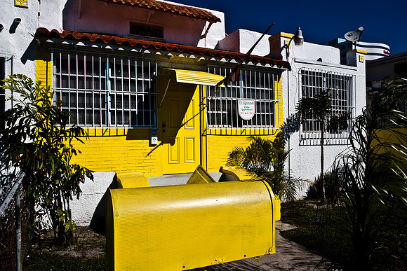 MDT33137_DG_ZV4N_MIDTOWN_5898_BOOK_06