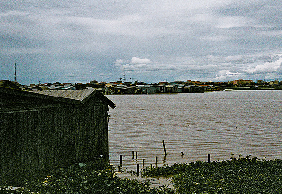62440_2008_FM_Color_Cambodia_018