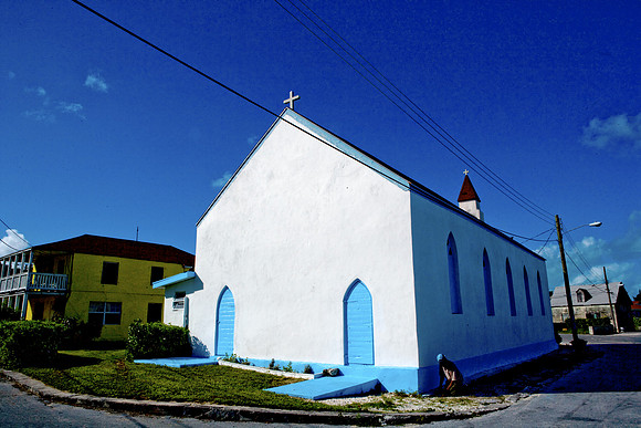 36163_DG_Color_USA_Harbour_Island_Bahamas_Related_GroupZV4N1822