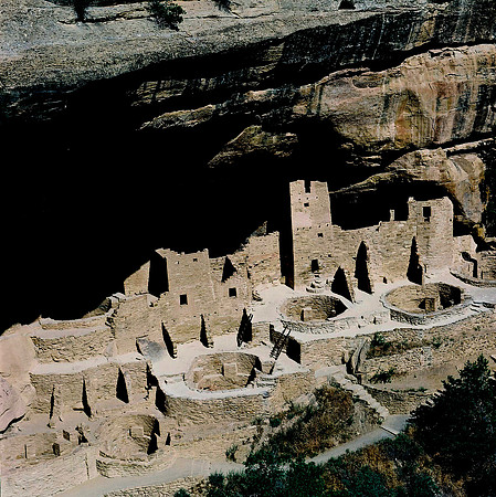 36048_Color_SQ_Messa_Verde_NP_Monument_CO_2003_9.jpg