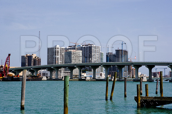 84691_2008_DG_Color_USA_Miami_FL_ZV4N2023
