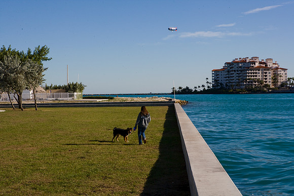 36136_DG_Color_USA_Miami_Beach_FL_Related_GroupZV4N0498