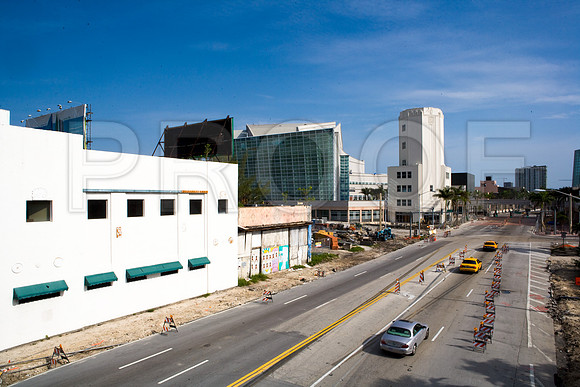 84691_2008_DG_Color_USA_Miami_FL_ZV4N1837