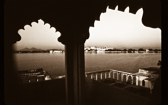 47280_SL_COLOR_INDIA_1987