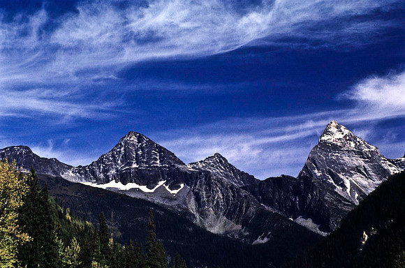 06816_B19_SL_COLOR_REVELSTOKE_TO_ROGERS_PASS_TO_GLACIER_NAT_PARK_OC_WS_97_02.jpg