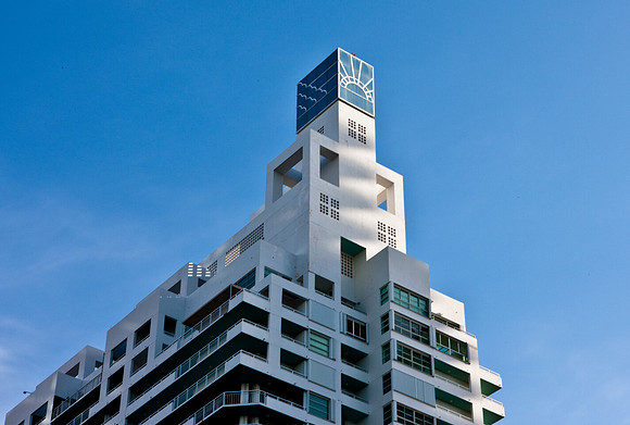 3807_DG_Miami_Beach_FL_5L8Y4757
