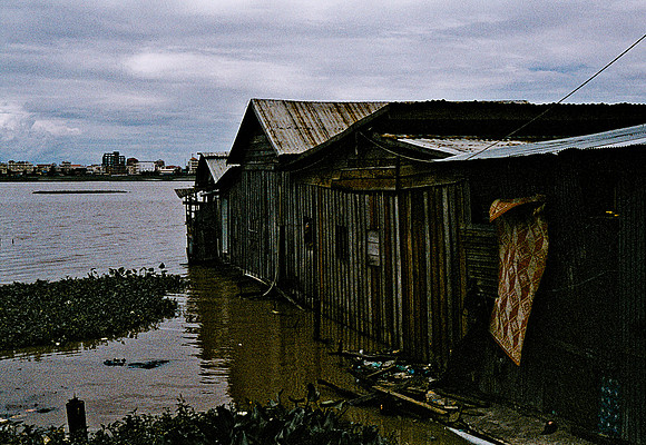 62440_2008_FM_Color_Cambodia759