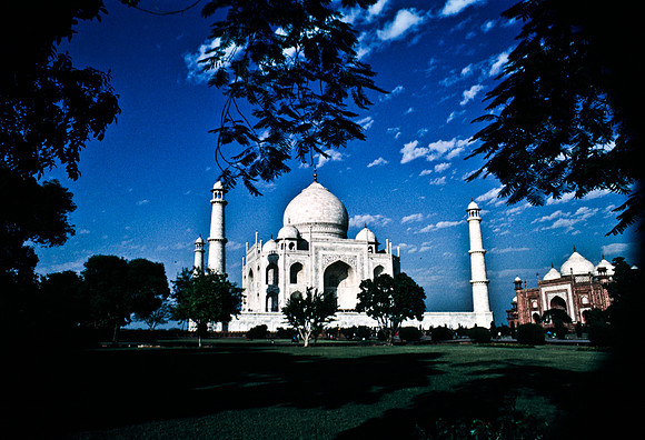 47277_SL_COLOR_INDIA_1987_7