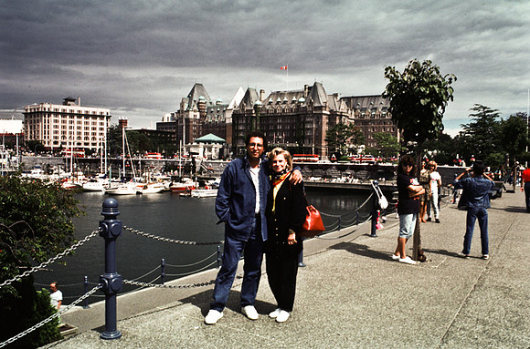 2546_SL_BOX_I_COLOR_OVKA_VICTORIA_CANADA_16