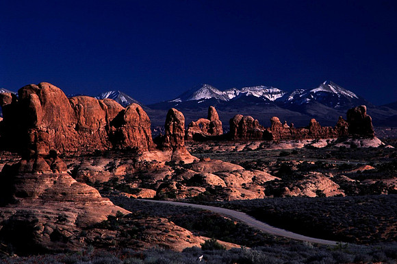 06777_B10_SL_COLOR_SL_COLOR_DELICATE_ARCHES_NAT_PARK_UT_97_0404.jpg