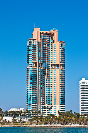 3806_DG_South_Beach_Miami_FL_5L8Y0208