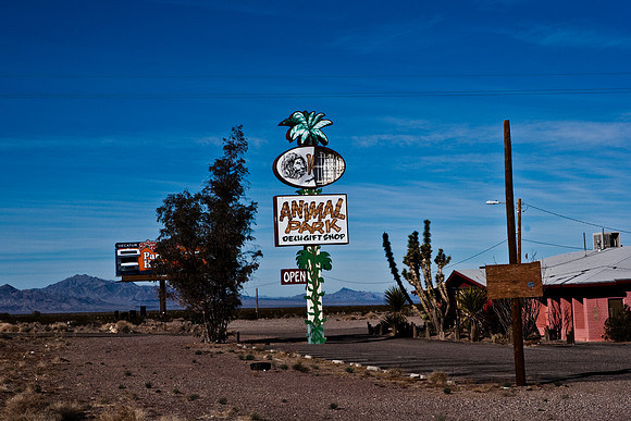 06648_DG_COLOR_KINGMAN_ARIZONA_AZ_USA_2007_ZV4N_2158